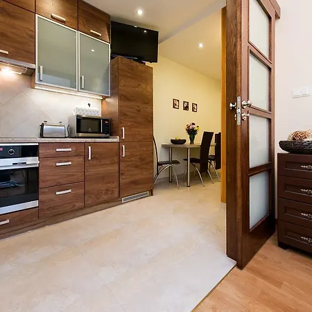 Apartment Vanilla 1 *